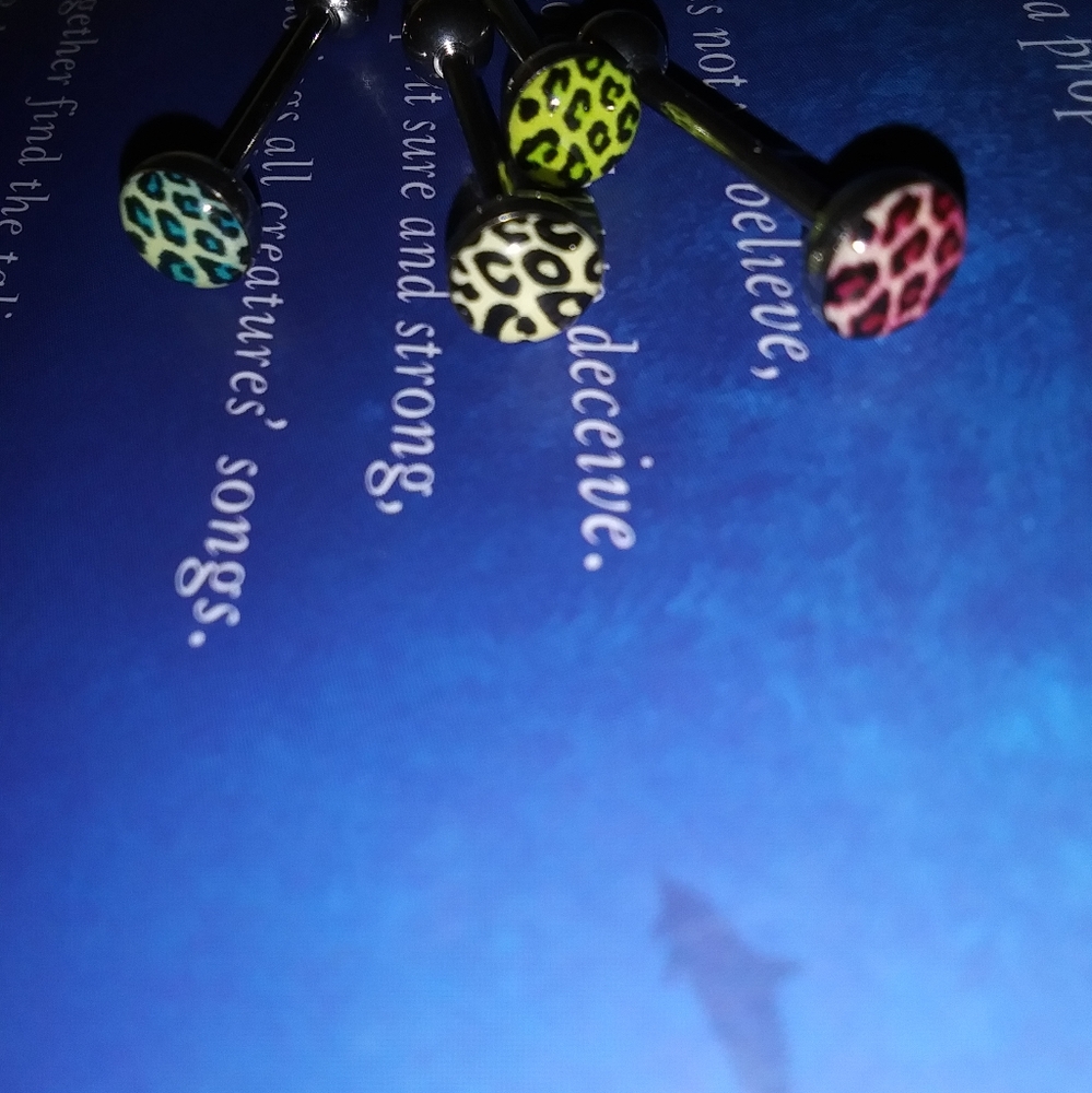 Leopard print tongue rings! 4 pack 14g